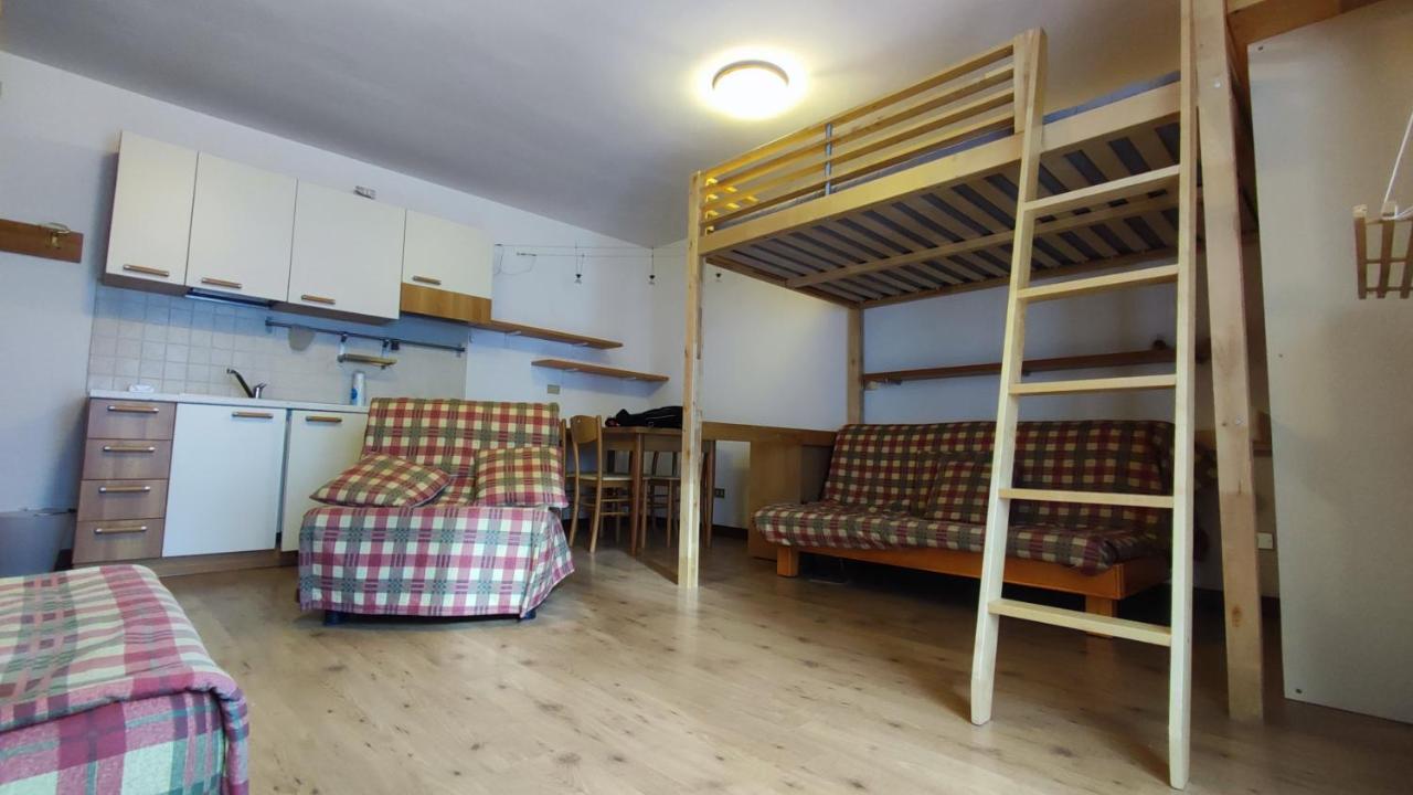 Casa Aprica Piste Da Sci Baradelloアパートメント エクステリア 写真